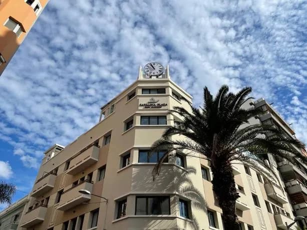 Catalina Plaza