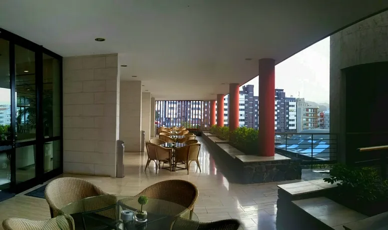 Escuela Santa Cruz