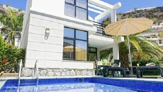 Sunshine Villas