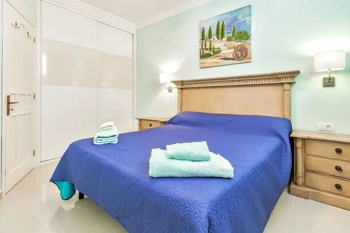 Apartamentos Altamira